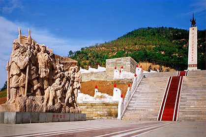 編制長征國家文化公園建設保護規劃，積極促進吳起縣紅色旅游大發展